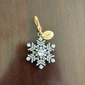 Mint - juicy couture charm winter sparkle snowman flake limited edition
